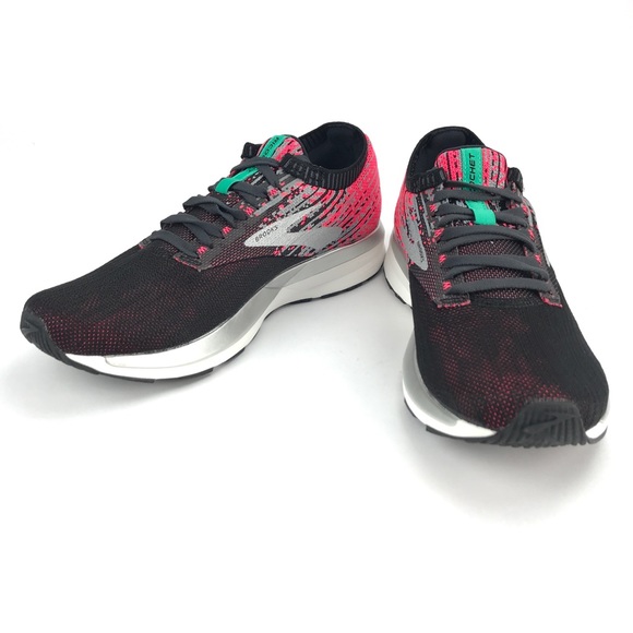 Brooks Women's Ricochet Pink Black Running Shoes - Picture 6 of 8
